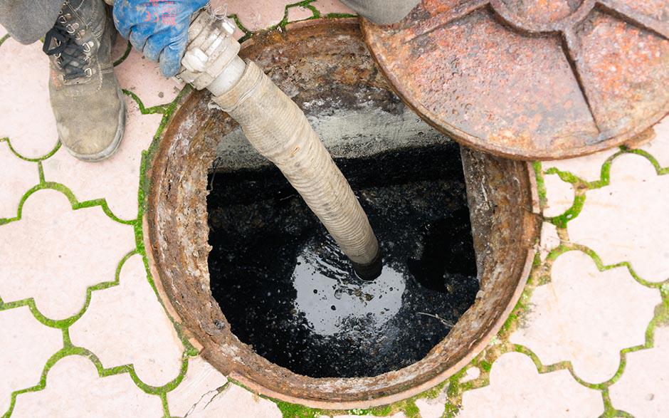 déboucher une canalisation wc Meulan-en-Yvelines